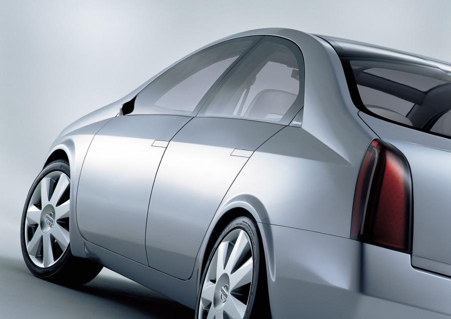  Nissan Fusion 2001 года  (фото 4 из 7)